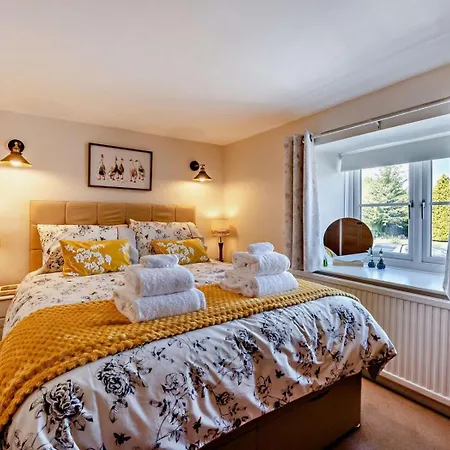 別荘 2 Bed In York Oc-96097 ヘルムスリー