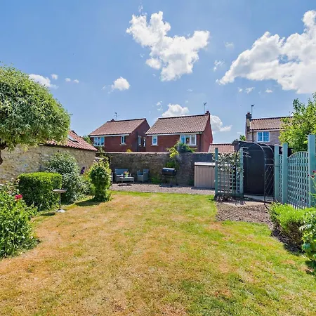 2 Bed In York Oc-96097 هلمسلي